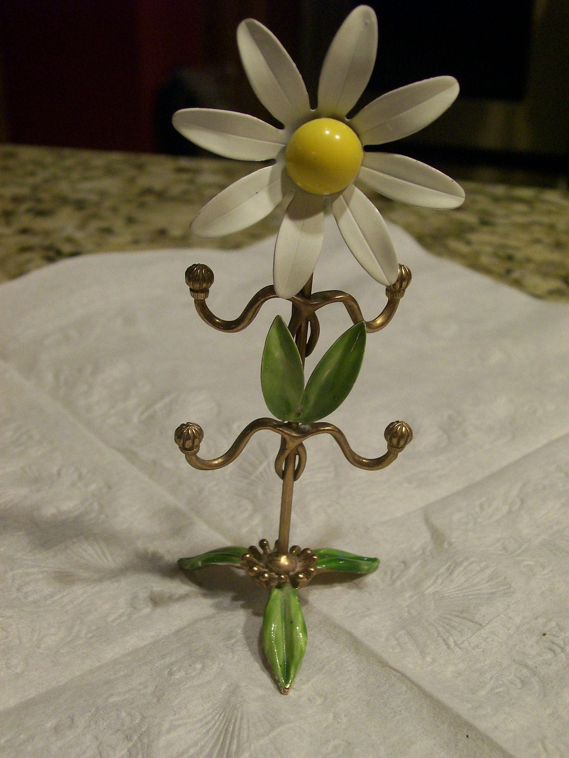 FLOWER RING HOLDER