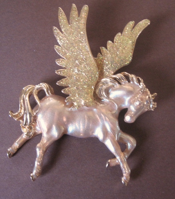 Kirks Folly Retired Pegasus Horse /Unicorn Brooch RESERVED for