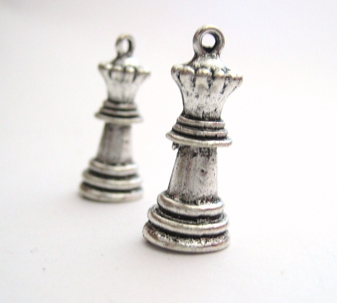 10pcs Queen Chess Piece Charms Silver Chess Charms Geekery