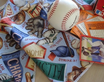 DESTASH Table Napkins - Everyday Reusable Baseball Little League Lunchbox Napkins Wipes Set of 4