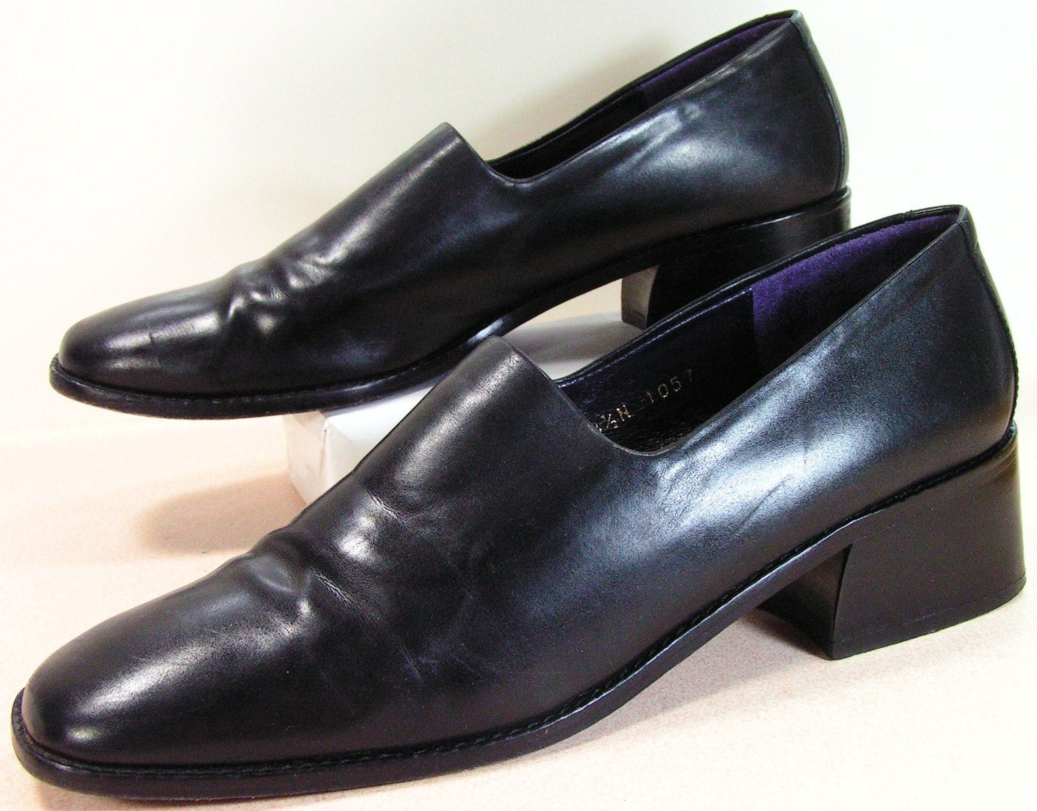 donald j pliner dress shoes womens 8.5 N black loafers chunky