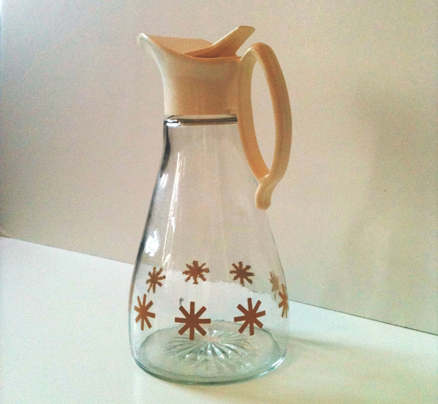 Small Glass Syrup Carafe with Plastic Lid