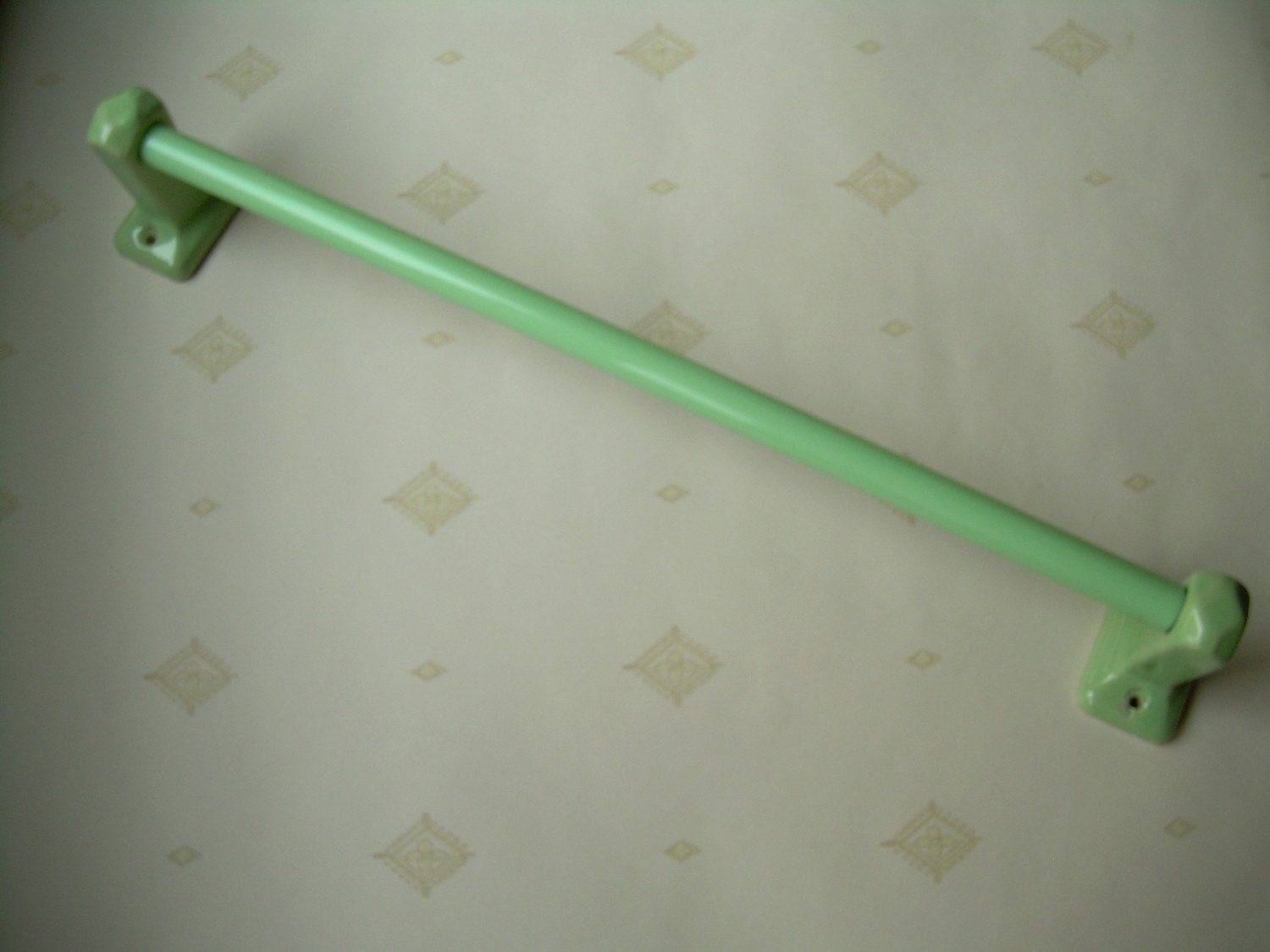 Vintage 3pc. Green Towel Bar ceramic and glass