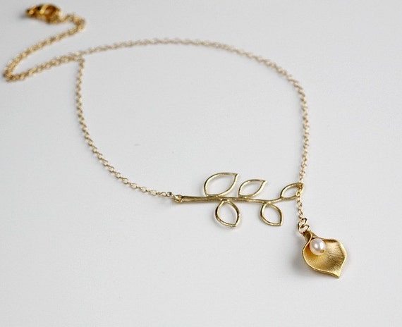 Calla Lily Necklace dainty flower necklace Branch Lariat