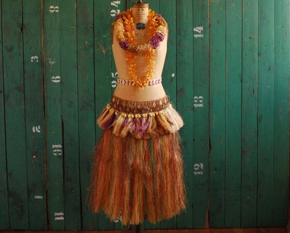 grass skirt halloween costume