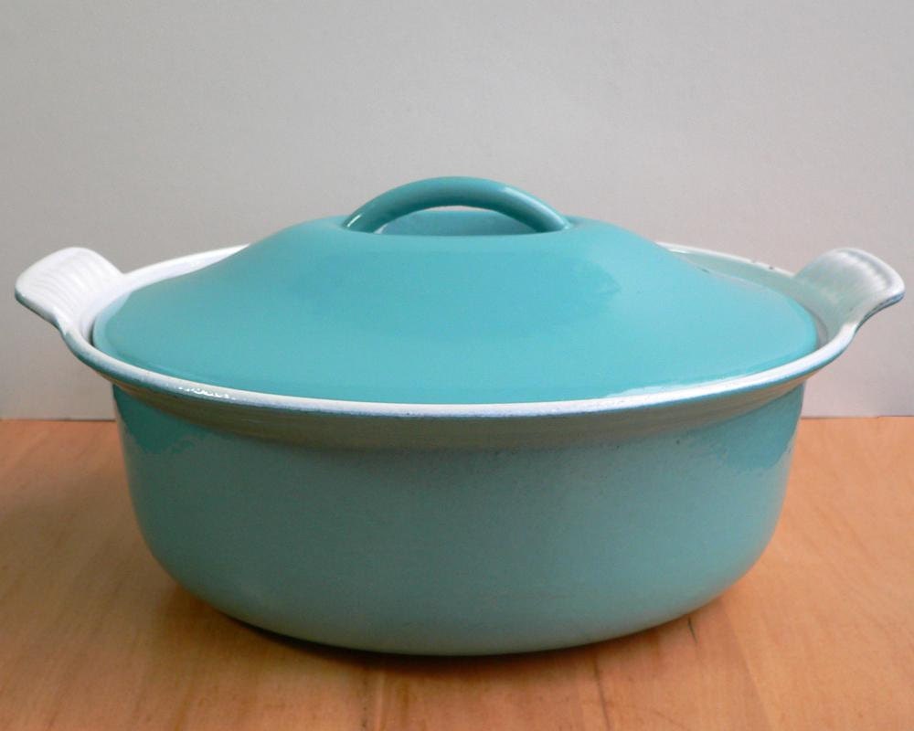 Vintage Le Creuset turquoise cast iron enameled cocotte dutch