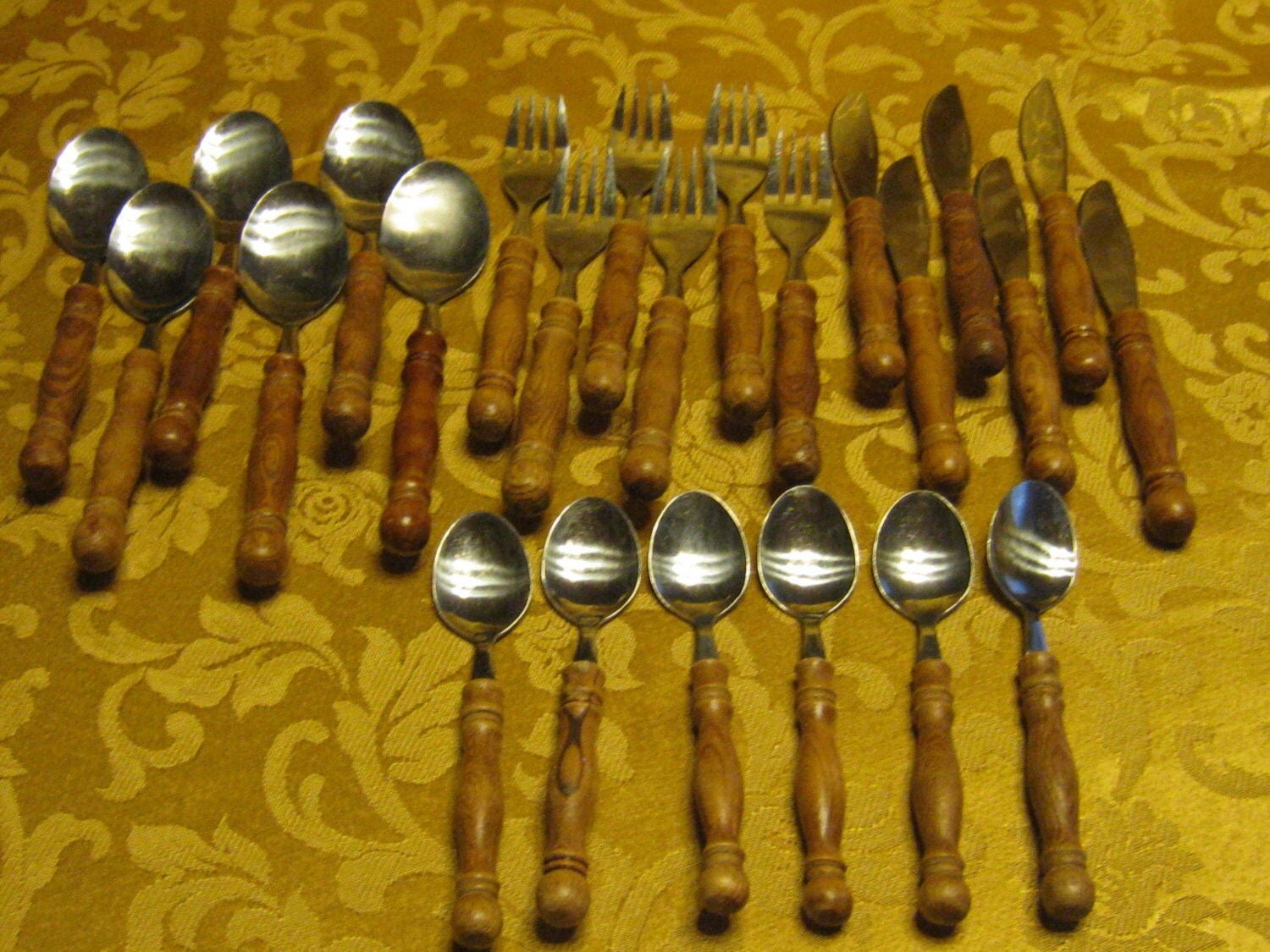 Vintage Wood Handle Silverware