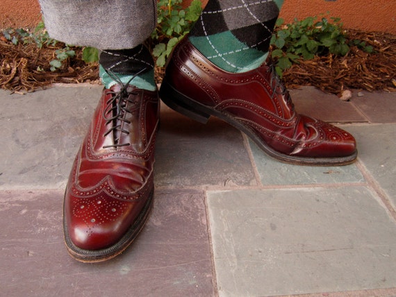Vintage Men's FLORSHEIM Wingtip Shoes HENRY MILLER