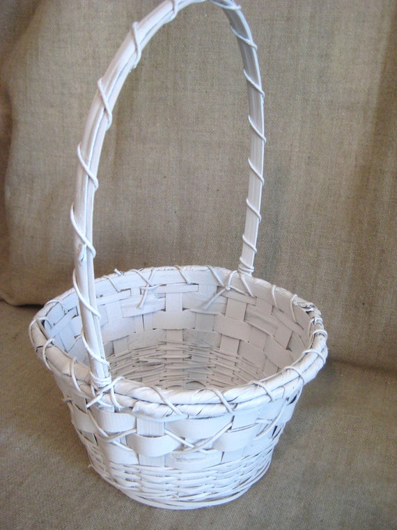 White Flower Girl Basket / Simple White Basket by dewdropdaisies