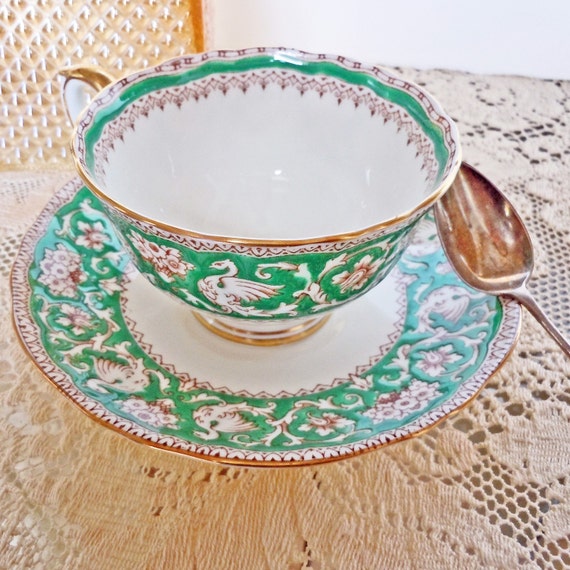 Vintage Fine Bone China Crown Staffordshire Ellesmere Tea Cup
