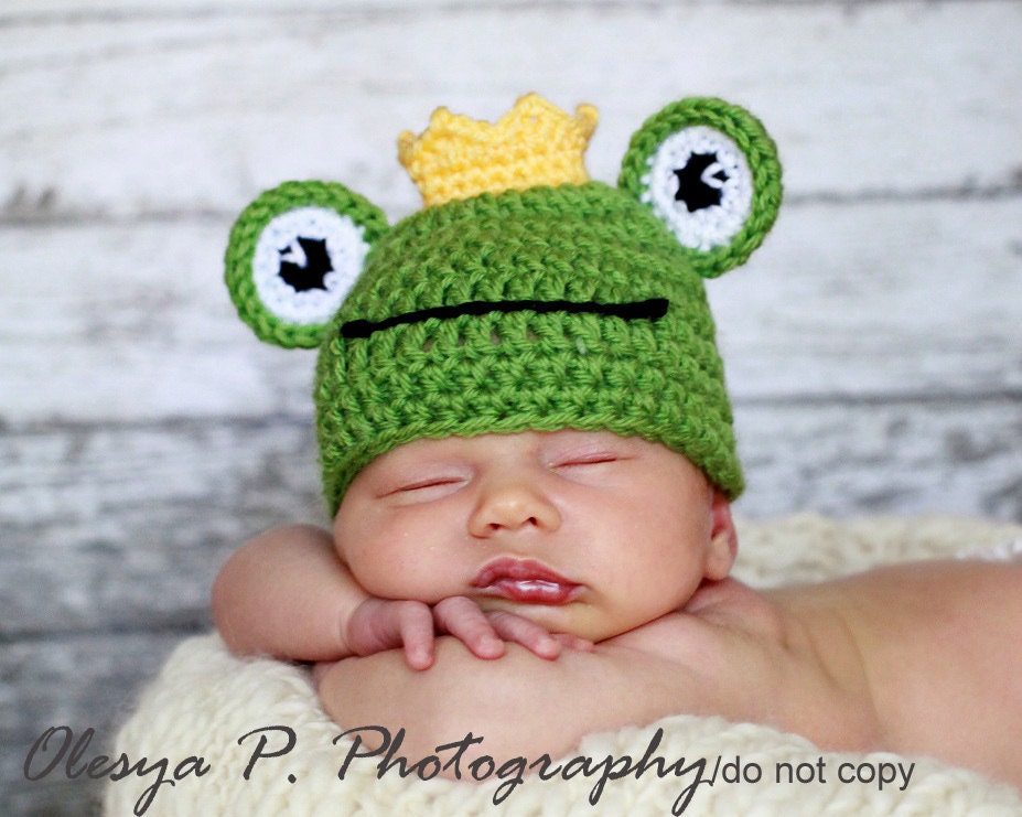 Download PDF crochet pattern 043 Frog hat by BeezyMomsCreations