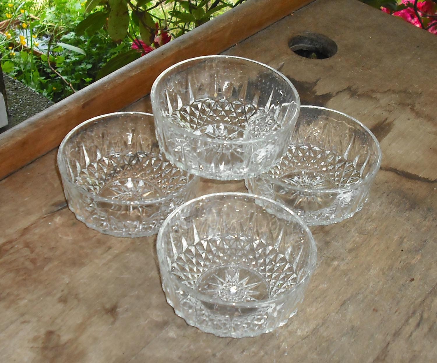 Vintage Set of 4 Pressed Cut Glass Fruit Bowls Arcoroc France