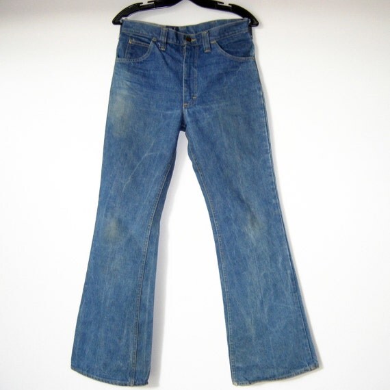 Vintage 1970's LEE Bell Bottom Blue Jeans by RockywayVintage