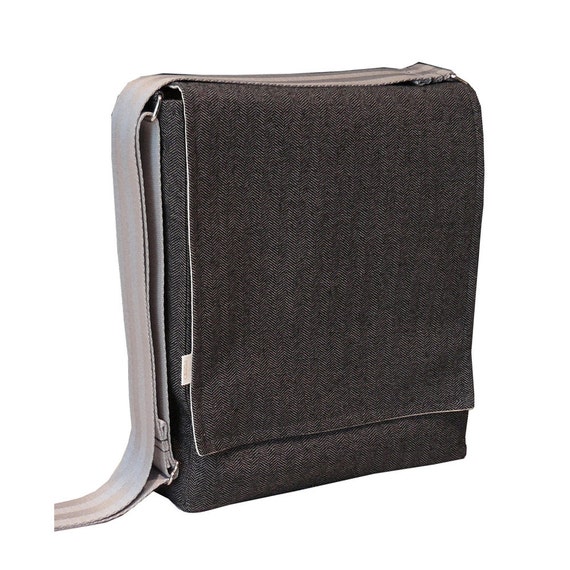 Sleek Messenger Bag MacBook Air Tall Sleek Gray Herringbone