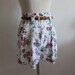 Vintage 1990s White Floral High Waist SHORTS