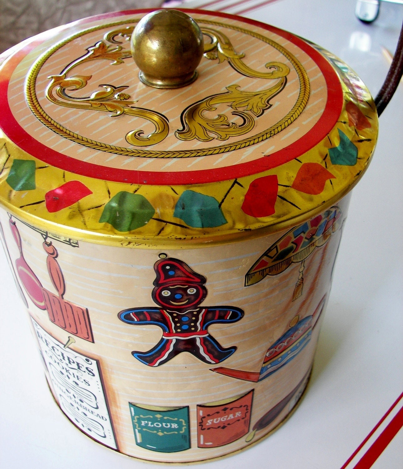 SaLe Somerset Biscuit Barrel from England