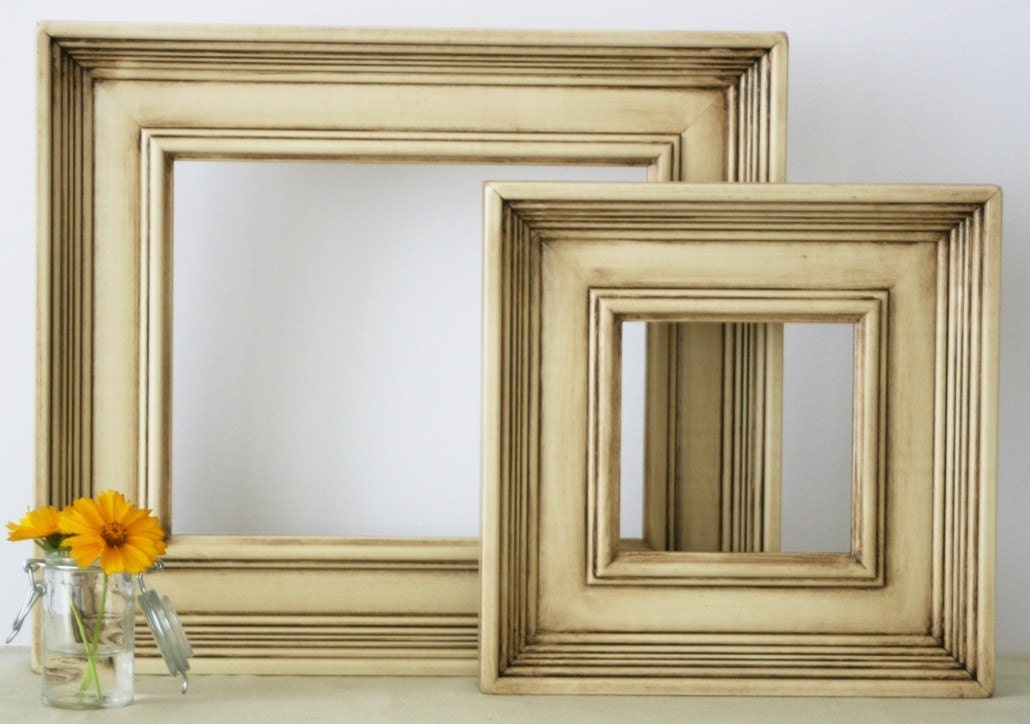 11x14 Wide Picture Frame / Antique Ivory on Empire / Free