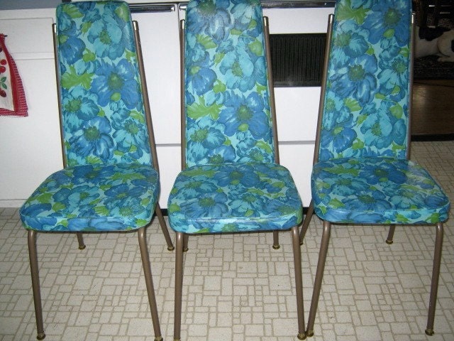 Set of 6 Vintage 70's Bright Vinyl & Chrome Kitchen Chairs