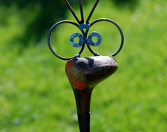 Golf Driver Bird Garden Poke, recycled garden art