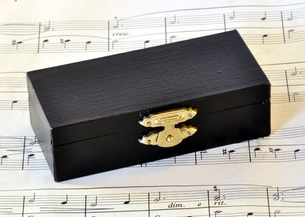 Alto Saxophone Necklace in Case Music Necklace Saxophone