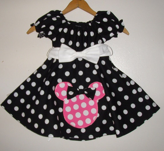 Minnie black polka dots dress with pink dots mouse applique