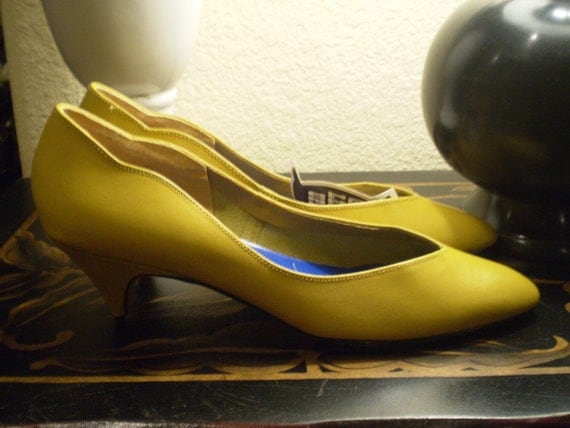 mustard yellow low heels