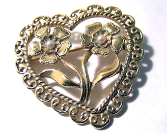 Heart Brooch Gold Tone Faux Pearl Brooch Gold Tone Lovely