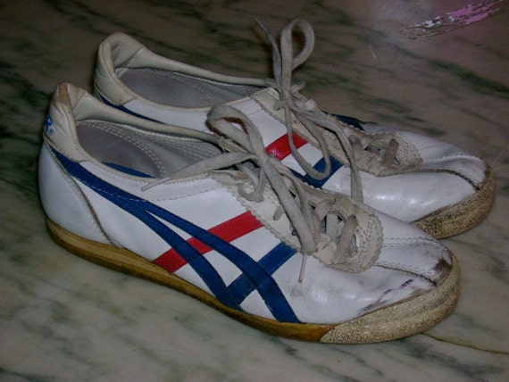 vintage 1980's asics tiger tennis shoes RAD sneakers