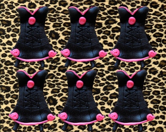 12 fondant full corsets (EDIBLE) Il_570xn