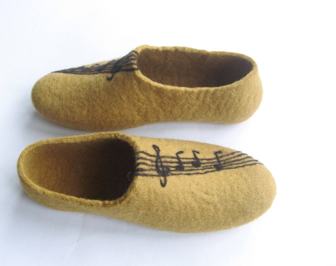 Womens Wool Slippers, Music Fan Gifts, Music teacher Gift, Opera Gifts, Piano Gifts Ideas, Felted Slippers, Rubber Soles, Music Shoes