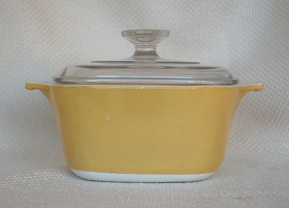 Vintage Corning Ware P-1 3/4-B Harvest Gold Covered Casserole