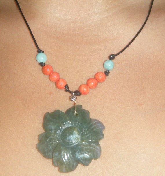 Jade Flower Pendant