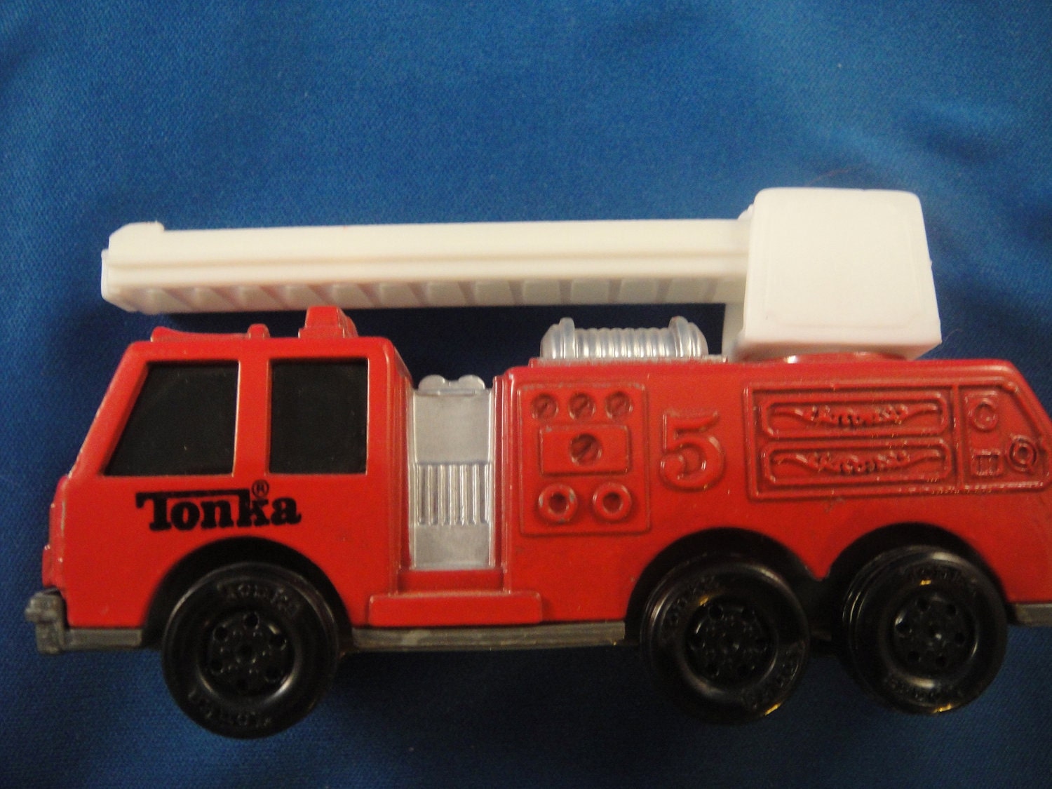 vintage tonka fire truck no 5