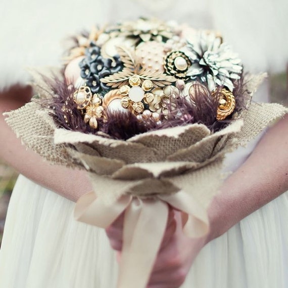 Items similar to Vintage Jewelry Bouquet Custom on Etsy