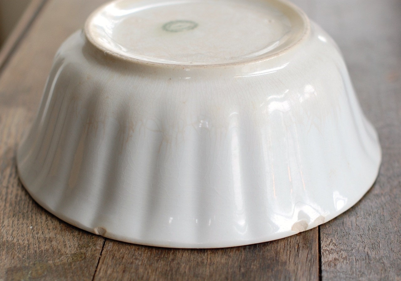 Antique White Ironstone Basin Bowl with Fluted Shape Dresden