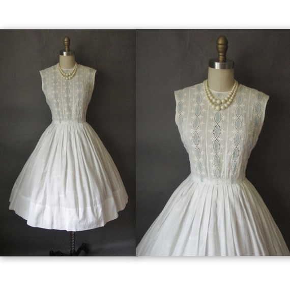 50's Eyelet Dress // Vintage 1950's by TheVintageStudio on Etsy