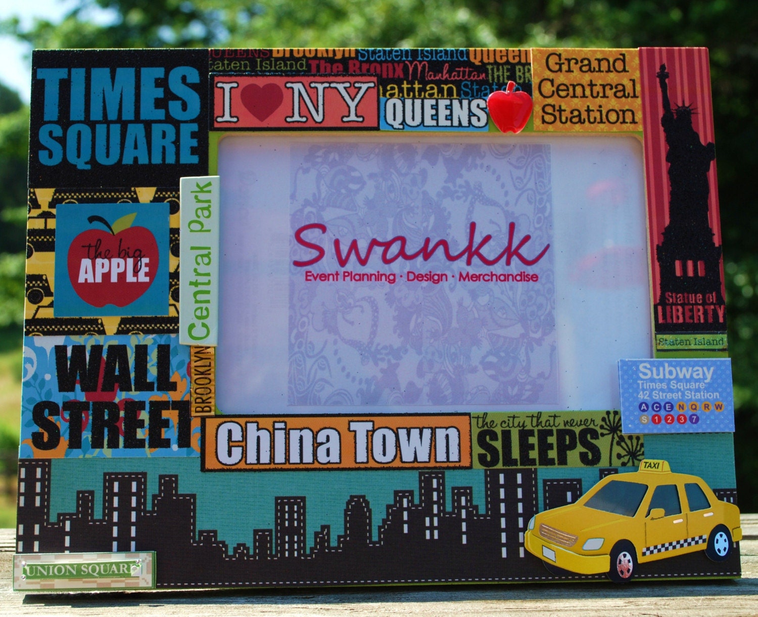 New York City Photo Frame Discontinued LAST ONE