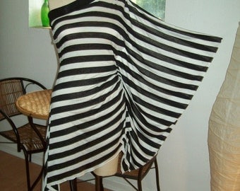 One Shoulder Kimono Sleeve Asymerical Black and White Stripe Tunic