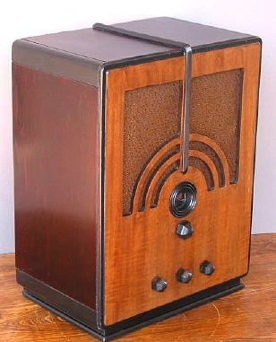 PHILCO Model 66B Art Deco Radio 1935