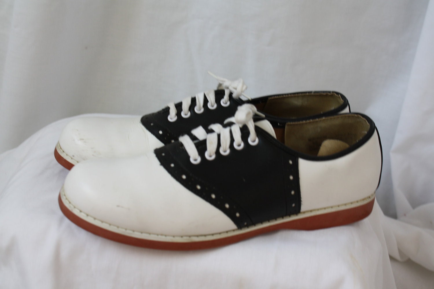 vintage 70's black n white saddle shoes by WindingRoadVintage2