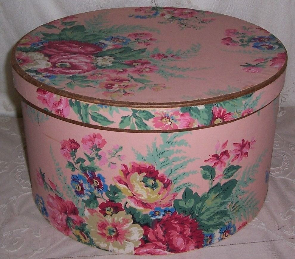 Hatboxes and Pretty Boxes on Pinterest | Hat Boxes, Vintage Hats and ...