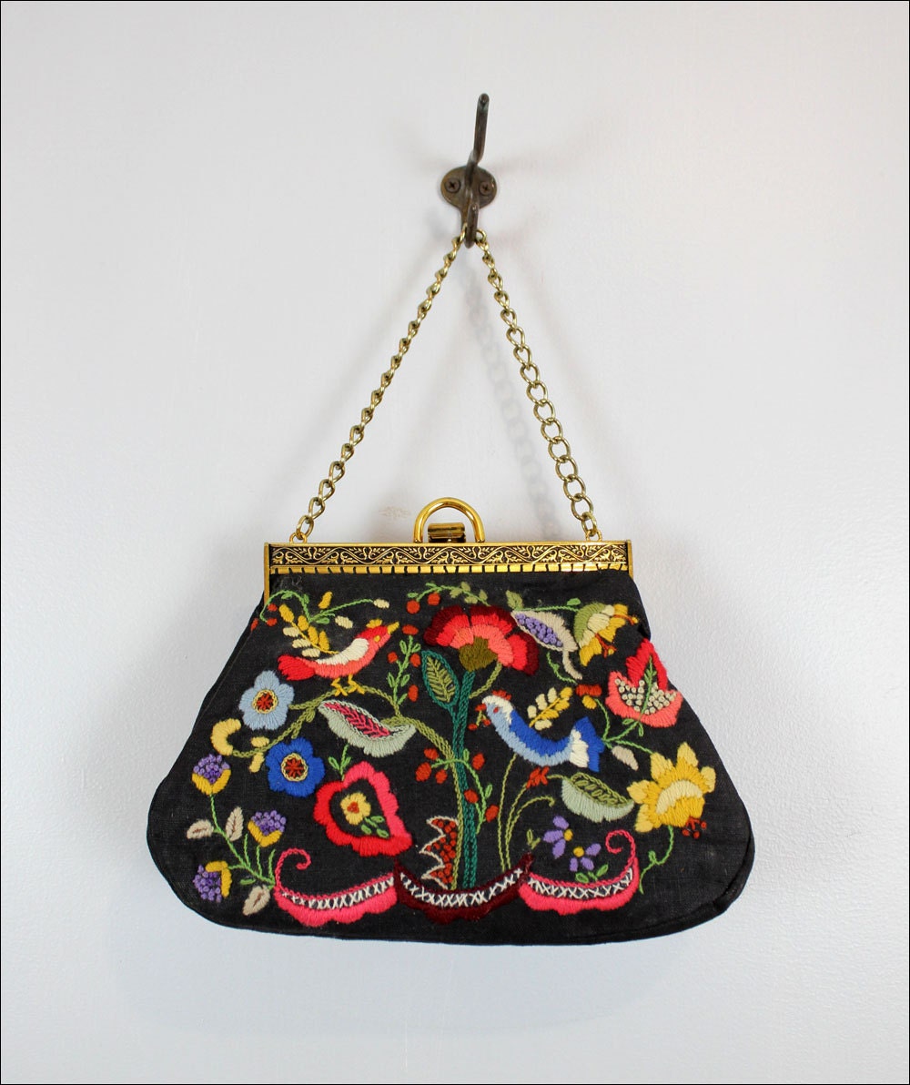 1960s embroidered purse w/ birds & flowers / multicolor on