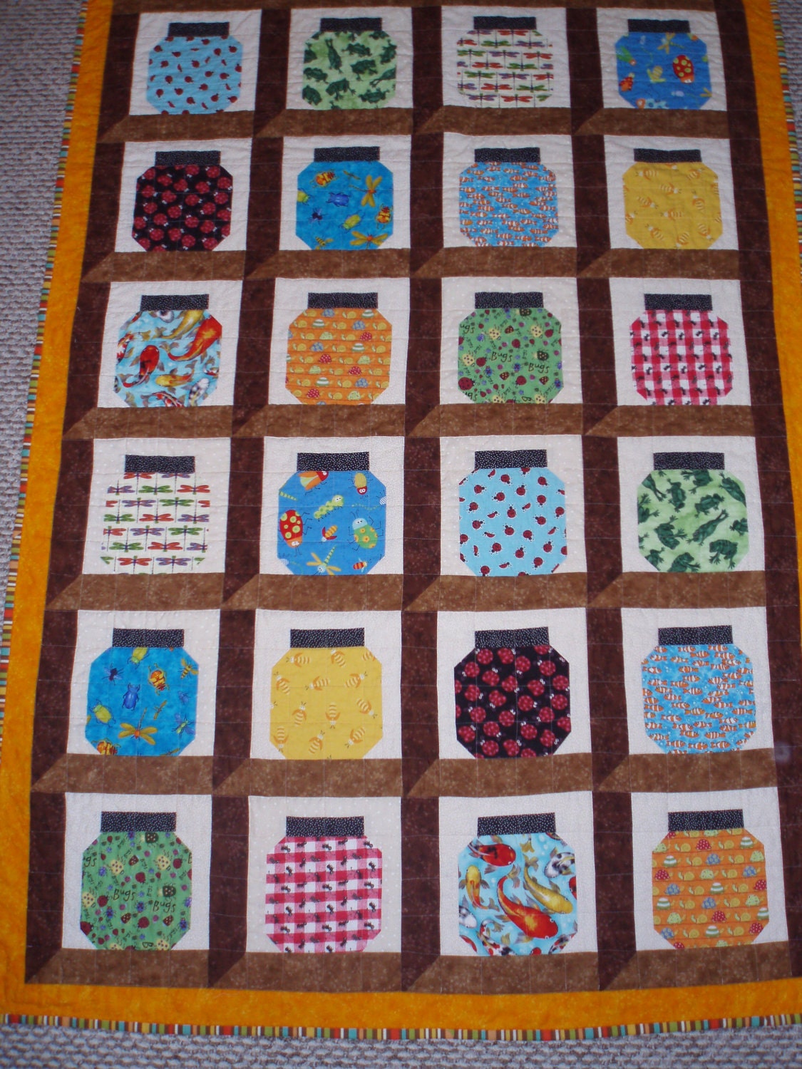 Child's Bug Jar Quilt by PegsPatchesandPurls on Etsy