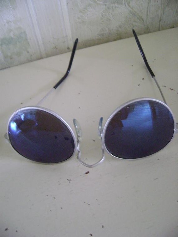 Vintage Pepsi Sun Glasses with Case & Buttons