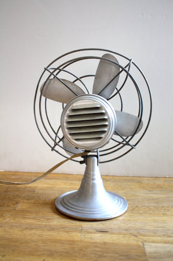 Vintage INDUSTRIAL Chrome Table Fan