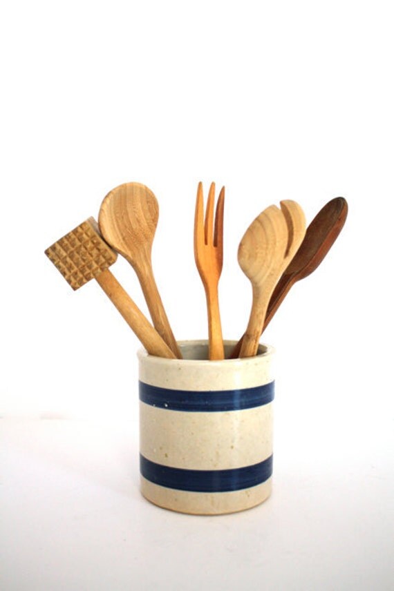Vintage ROSEVILLE Stoneware Utensil Holder Crock No. by aniandrose
