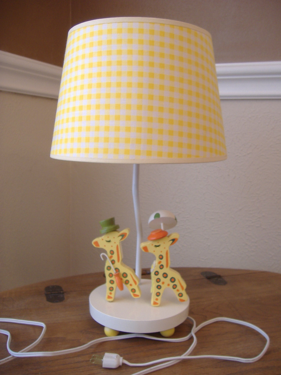 Wooden Giraffe Nursery Lamp