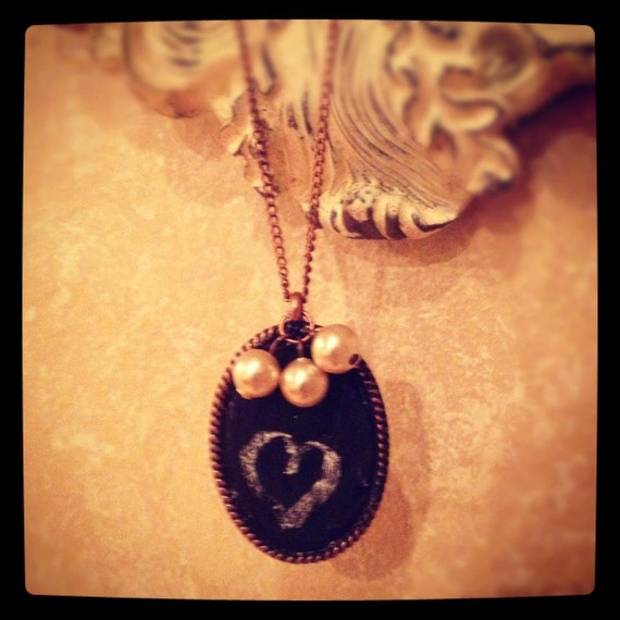 Chalkboard necklace with vintage pearl beads