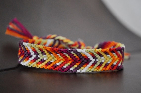 Double Chevron Friendship Bracelet Pattern