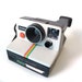 Vintage Polaroid camera - 1970s polaroid land camera